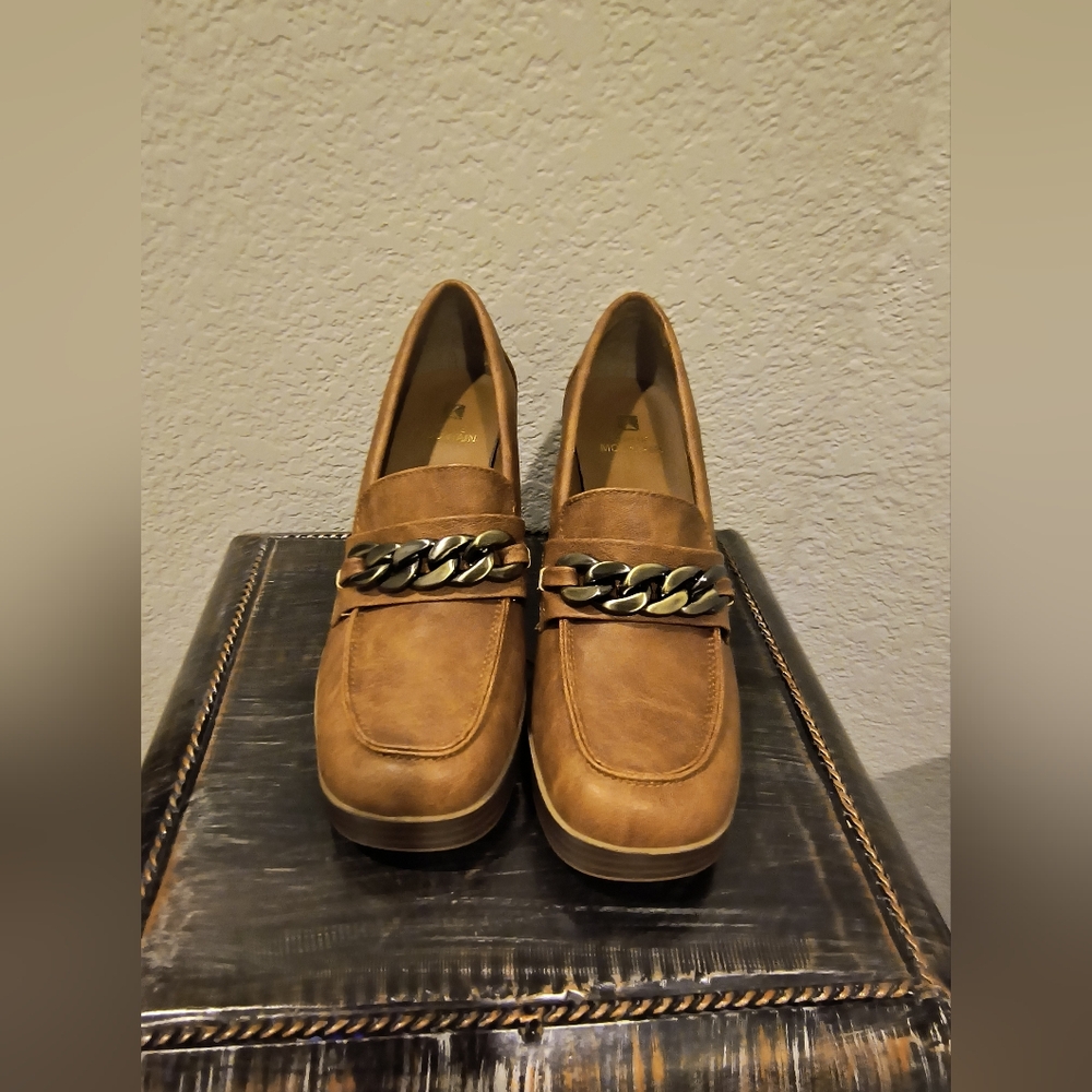 Platform Loafers - Picture 2 of 6